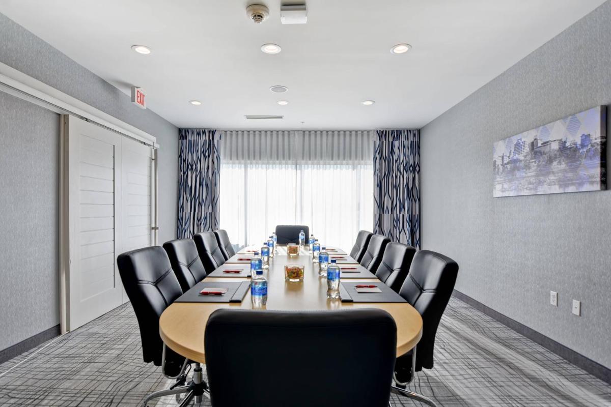 TownePlace Suites by Marriott Bridgewater Branchburg - image 2