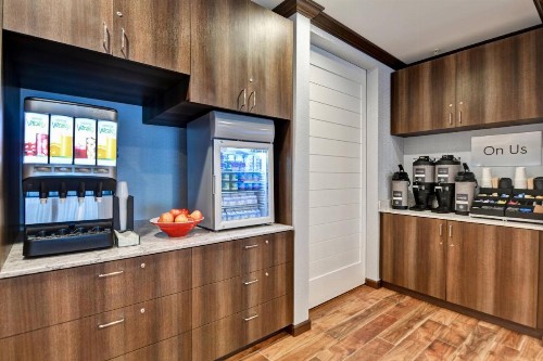 TownePlace Suites by Marriott Bridgewater Branchburg - image 9