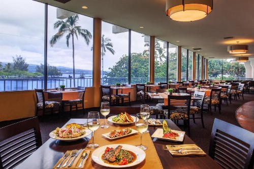 Castle Hilo Hawaiian Hotel - image 22