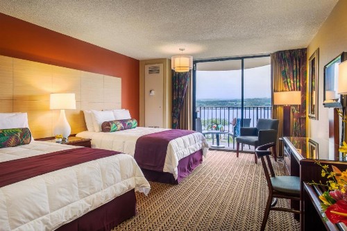 Castle Hilo Hawaiian Hotel - image 45