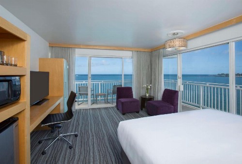 Grand Naniloa Hotel a Doubletree by Hilton - image 41