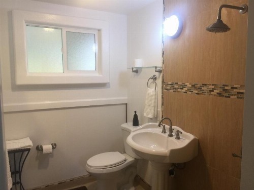 Aaron's Cottage - image 8