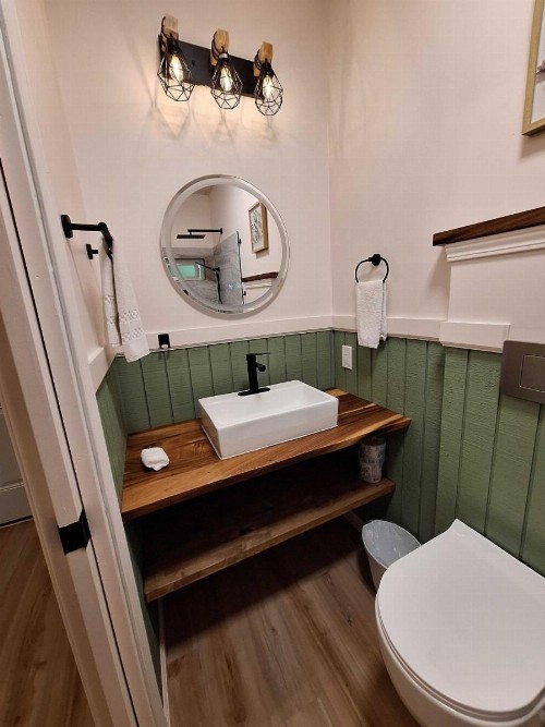 Wild Ginger Inn Hotel & Hostel - image 47