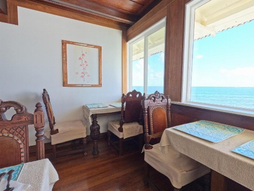 Hilo Bay Oceanfront Bed and Breakfast - image 47