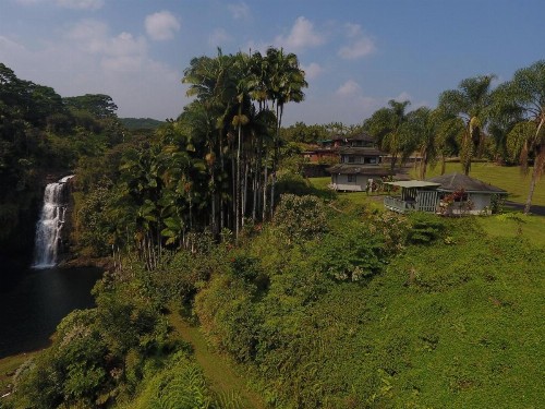 The Inn at Kulaniapia Falls - image 11