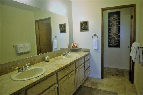 The Inn at Kulaniapia Falls - image 36