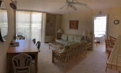 Condo Living Downtown Mountain Views - image 8