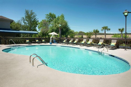 Hampton Inn Hilton Head - image 9
