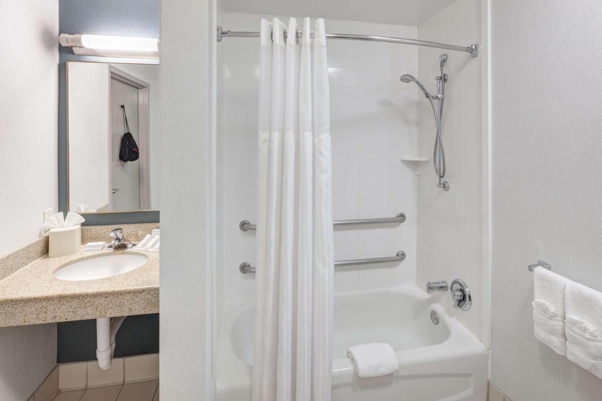 Hilton Garden Inn Hilton Head - image 4