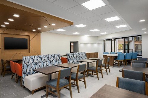Holiday Inn Express Hilton Head Island an IHG Hotel - image 36