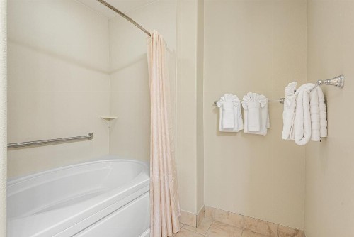 Royal Dunes - image 4