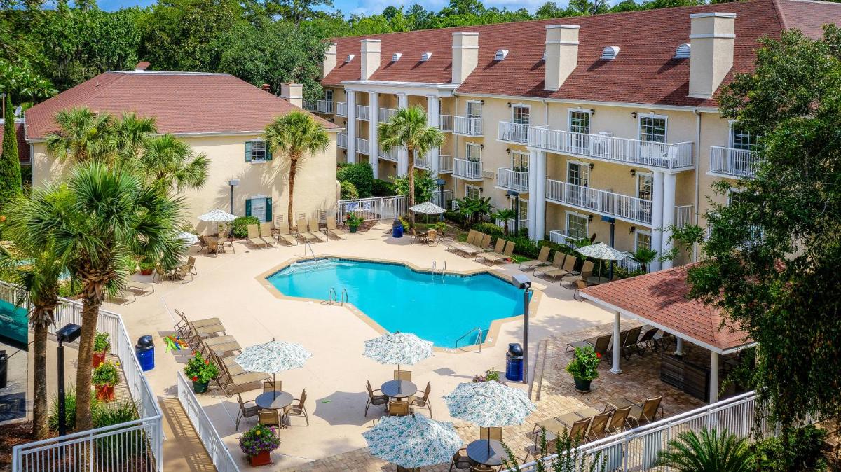 Palmera Inn and Suites - main image