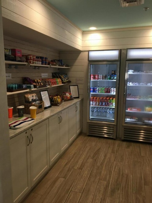 Palmera Inn and Suites - image 16