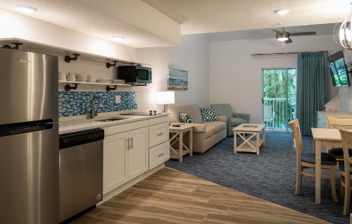 Palmera Inn and Suites - image 31