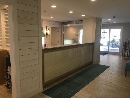 Palmera Inn and Suites - image 33
