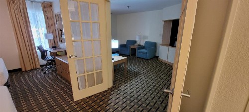 Days Inn by Wyndham Hilton Head - image 37