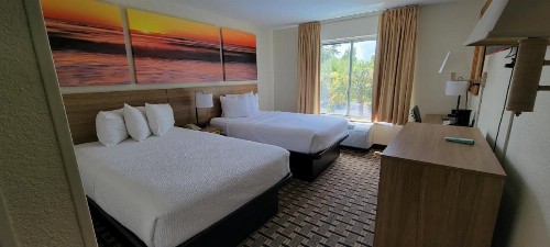 Days Inn by Wyndham Hilton Head - image 43