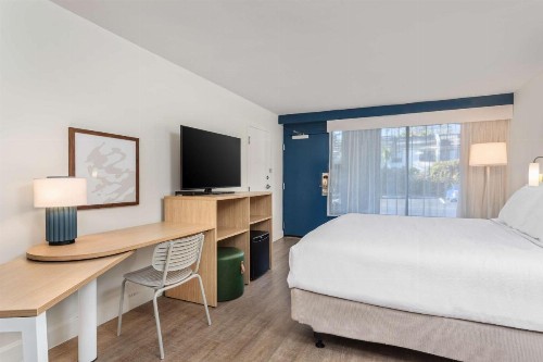 Best Western Ocean Breeze Inn - image 12