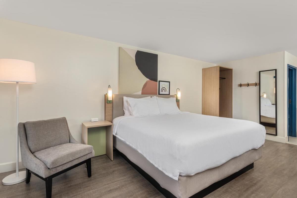 Best Western Ocean Breeze Inn - image 2