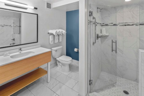 Best Western Ocean Breeze Inn - image 5