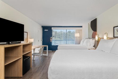 Best Western Ocean Breeze Inn - image 9