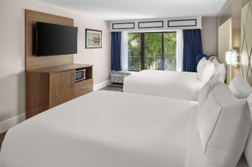 Grand Hilton Head Inn Ascend Hotel Collection - image 28
