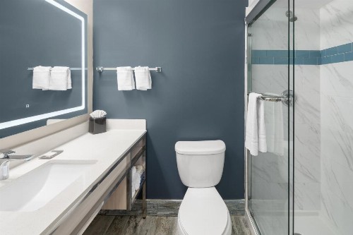 Grand Hilton Head Inn Ascend Hotel Collection - image 32
