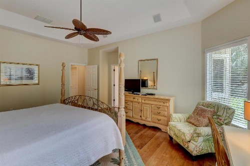 115 Mooring Buoy 4 BR Beach House Pool - image 22
