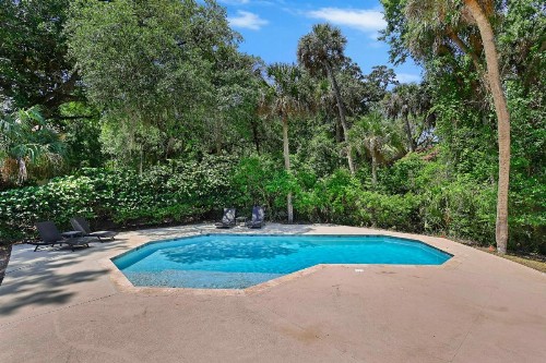 115 Mooring Buoy 4 BR Beach House Pool - image 36