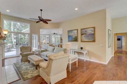 115 Mooring Buoy 4 BR Beach House Pool - image 8