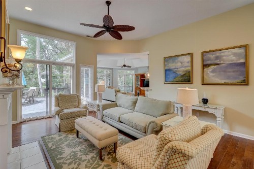 115 Mooring Buoy 4 BR Beach House Pool - image 9