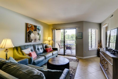 512 Oceanwalk 2 BR Forest Beach Condo - image 10
