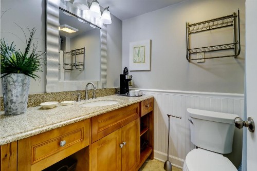 512 Oceanwalk 2 BR Forest Beach Condo - image 12