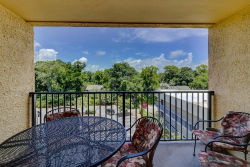 512 Oceanwalk 2 BR Forest Beach Condo - image 6