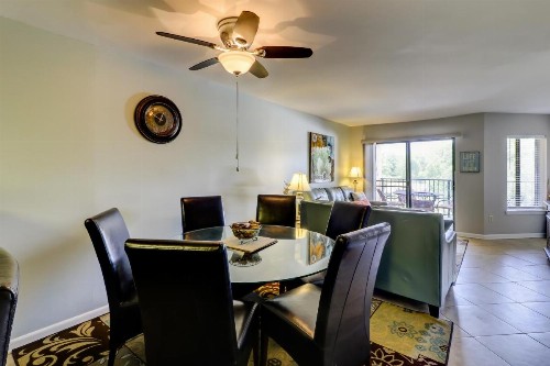 512 Oceanwalk 2 BR Forest Beach Condo - image 8