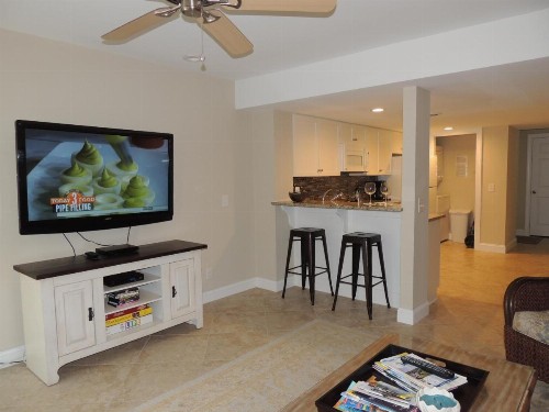 13 Hilton Head Beach Club - image 7