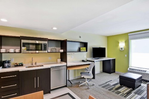 Home2 Suites By Hilton Hilton Head - image 9