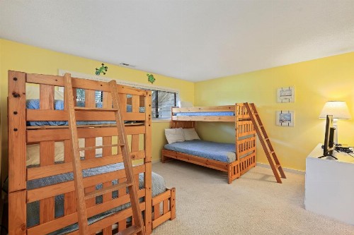 154 The Greens 3 BR Shipyard Condo - image 28