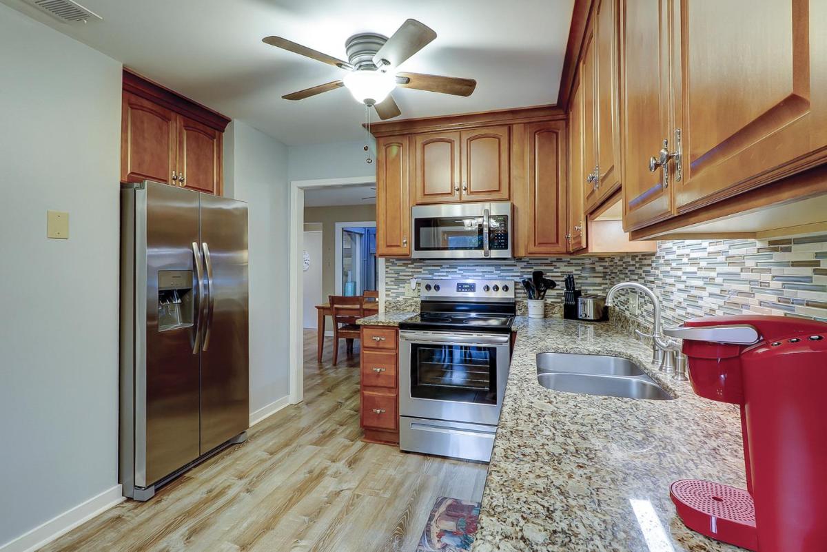 2372 Racquet Club 3 BR Sea Pines Condo - image 4