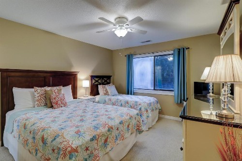 2372 Racquet Club 3 BR Sea Pines Condo - image 9