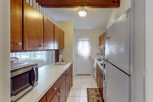 Island Pearl - image 10