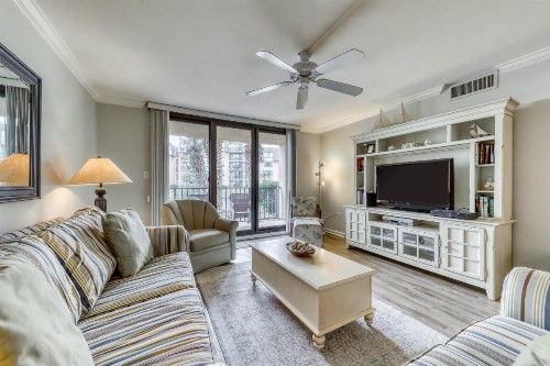 Island Club 6 - image 1