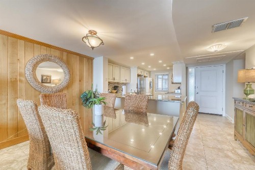Island Club 2 - image 8