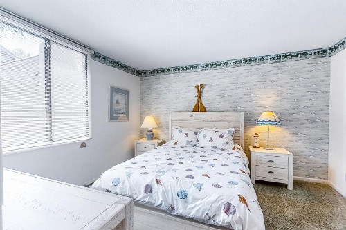 Clipper Court 817 - image 11