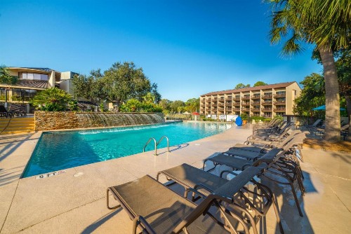 Island Club 5 - image 10
