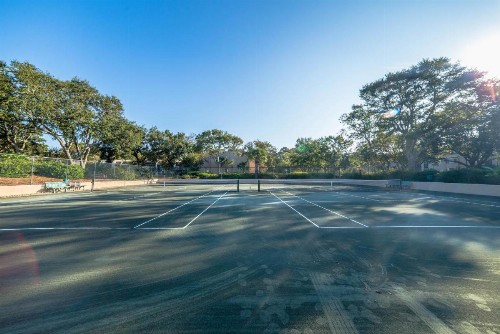 Island Club 5 - image 6