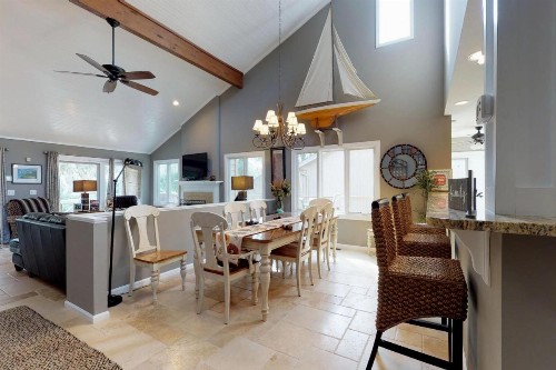 Carolina Getaway - image 7