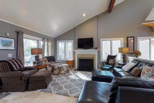 Carolina Getaway - image 9