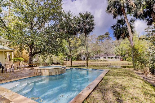 Island Retreat - image 6