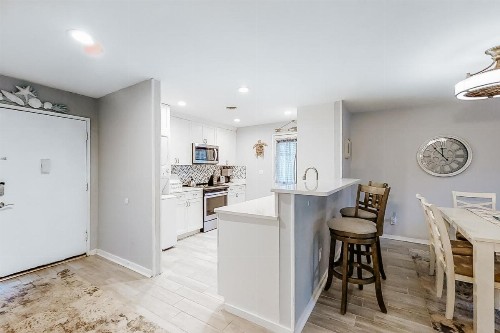 Queens Grant 554 - image 7